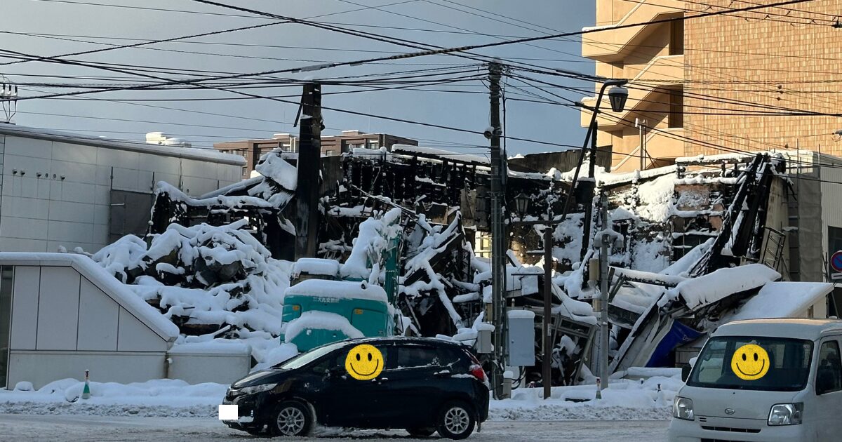 シエスタ前から写した火事現場(3日後)