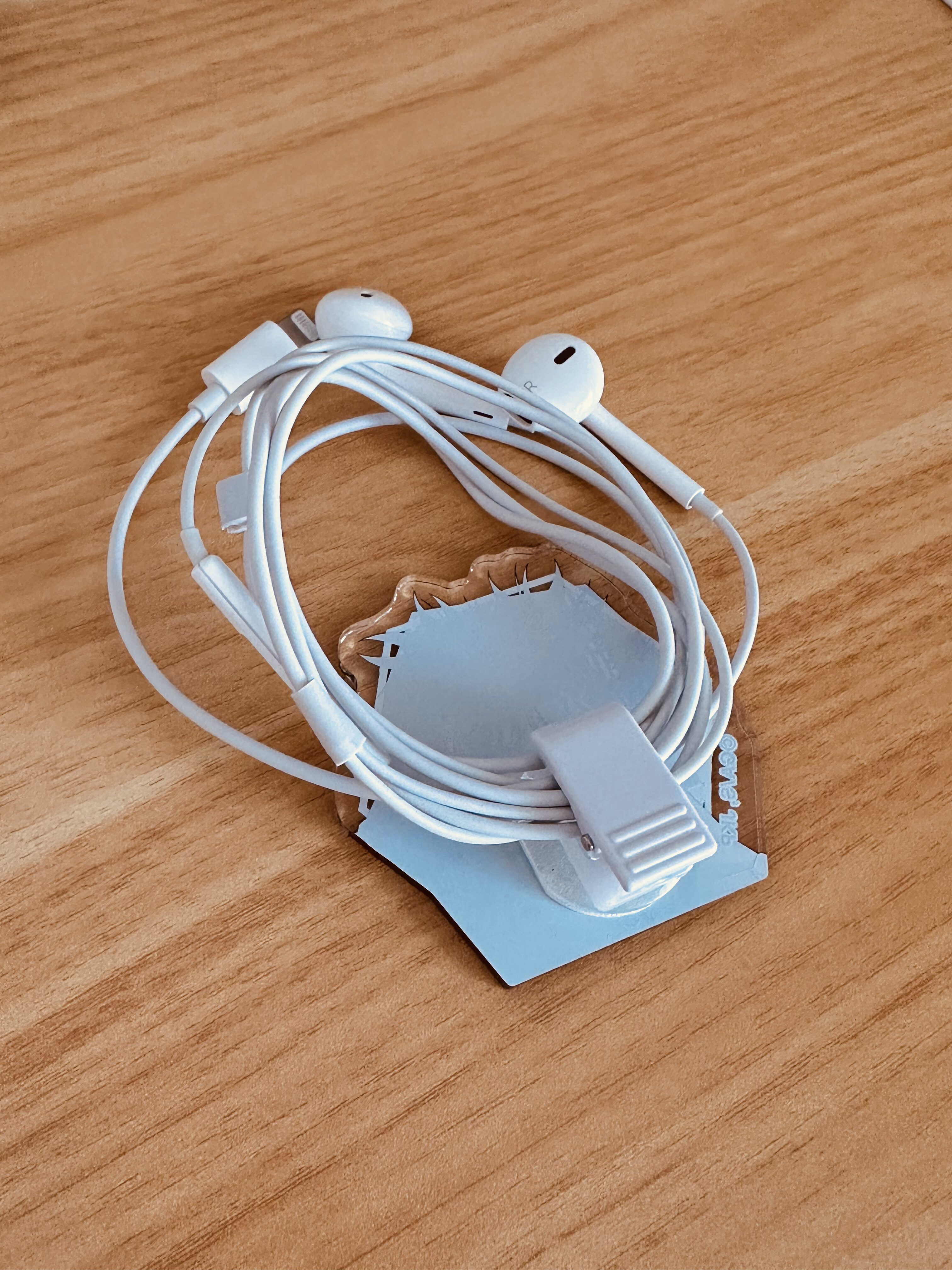 イヤホンのコードをまとめてみた